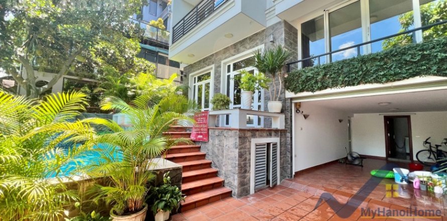 5 bedrooms Villa in Tay Ho, Ha Noi, No. 18824