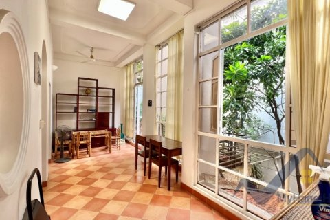 4 bedrooms Villa in Tay Ho, Ha Noi, No. 18821 9