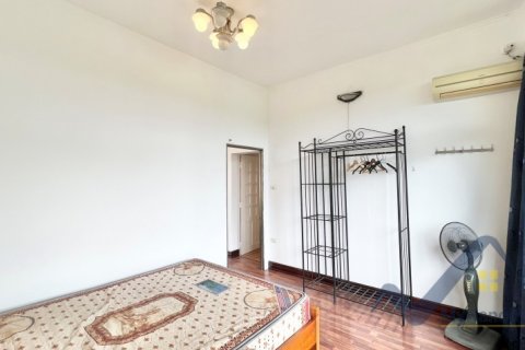 4 bedrooms Villa in Tay Ho, Ha Noi, No. 18821 21