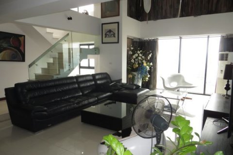 4 bedrooms Penthouse in Cau Giay, Ha Noi,  No. 6445 2