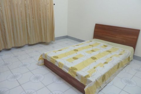 3 bedrooms House in Hai Ba Trung, Ha Noi, No. 6444 6