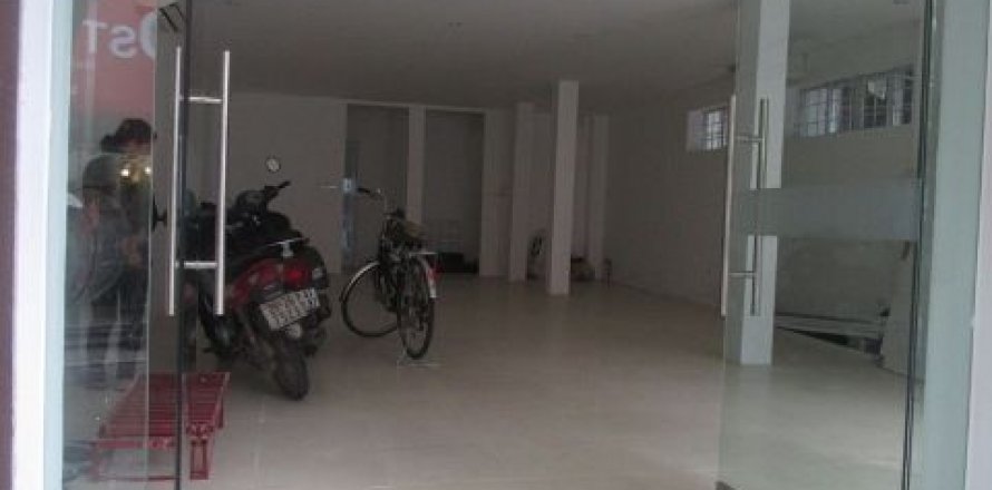 Дом студия в Бадинь, Ханой ,  № 6507