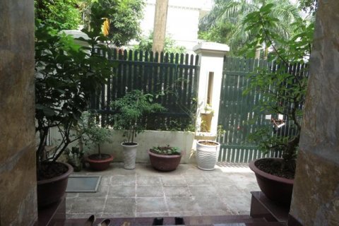 4 bedrooms Villa in Tay Ho, Ha Noi, No. 6613 2