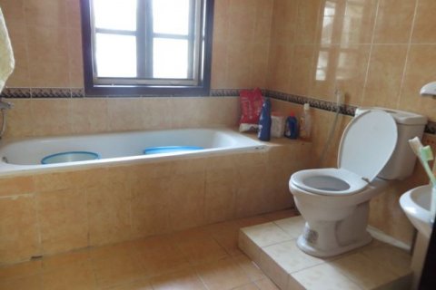4 bedrooms Villa in Tay Ho, Ha Noi, No. 6613 18