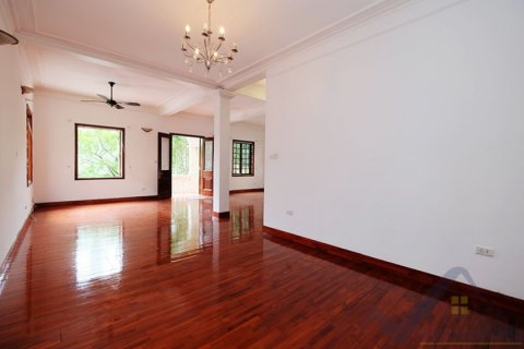 4 bedrooms Villa in Tay Ho, Ha Noi, No. 18863 6