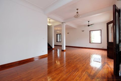 4 bedrooms Villa in Tay Ho, Ha Noi, No. 18863 8
