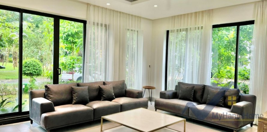 5 bedrooms Villa in Ha Noi, No. 18867