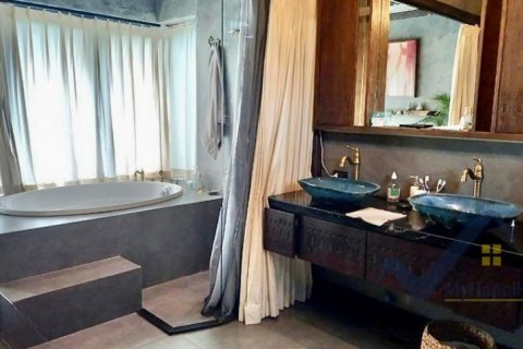 4 bedrooms Villa in Ha Noi, No. 18865 10