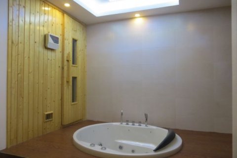 Вилла с 9 спальнями в Каузяй, Ханой , № 6592 26