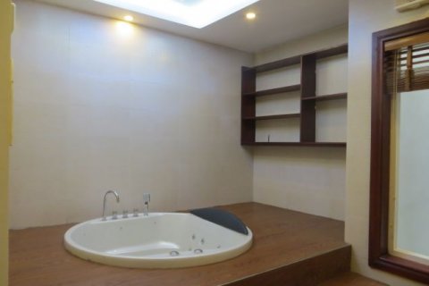 Вилла с 9 спальнями в Каузяй, Ханой , № 6592 25