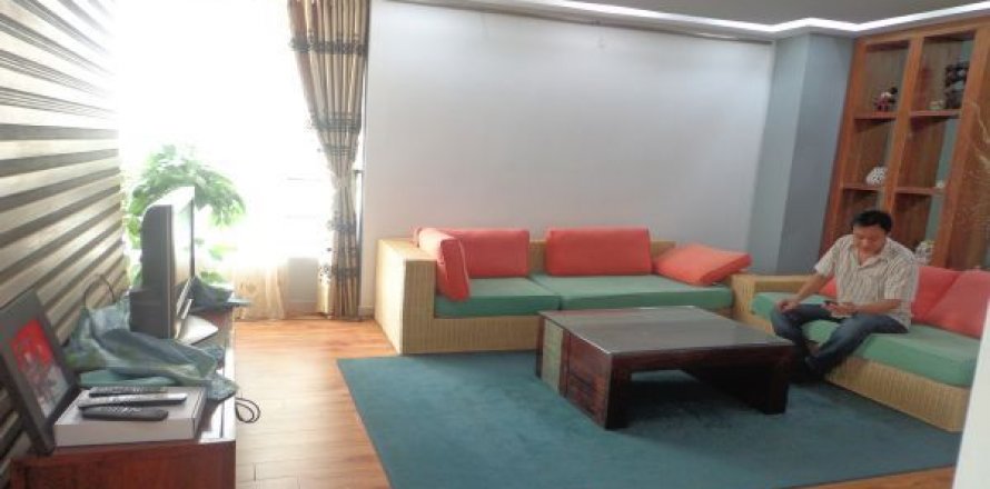 Квартира с 3 спальнями в Тэйхо, Ханой , № 7665