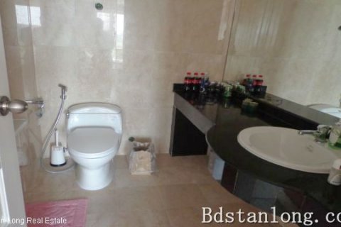 3 bedrooms Apartment in Tay Ho, Ha Noi, No. 7670 12
