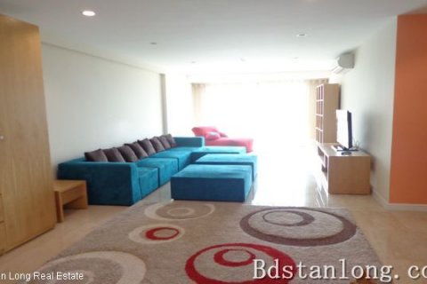 3 bedrooms Apartment in Tay Ho, Ha Noi, No. 7670 2