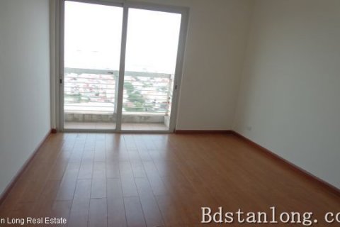 4 bedrooms Apartment in Tay Ho, Ha Noi, No. 7668 8