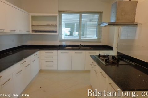 4 bedrooms Apartment in Tay Ho, Ha Noi, No. 7668 3
