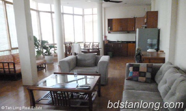 Квартира с 2 спальнями в Бадинь, Ханой, Вьетнам № 8027