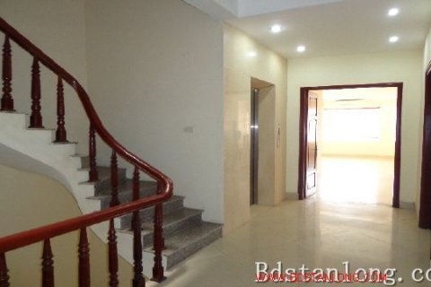 Квартира с 1 спальней в Тэйхо, Ханой , № 8030