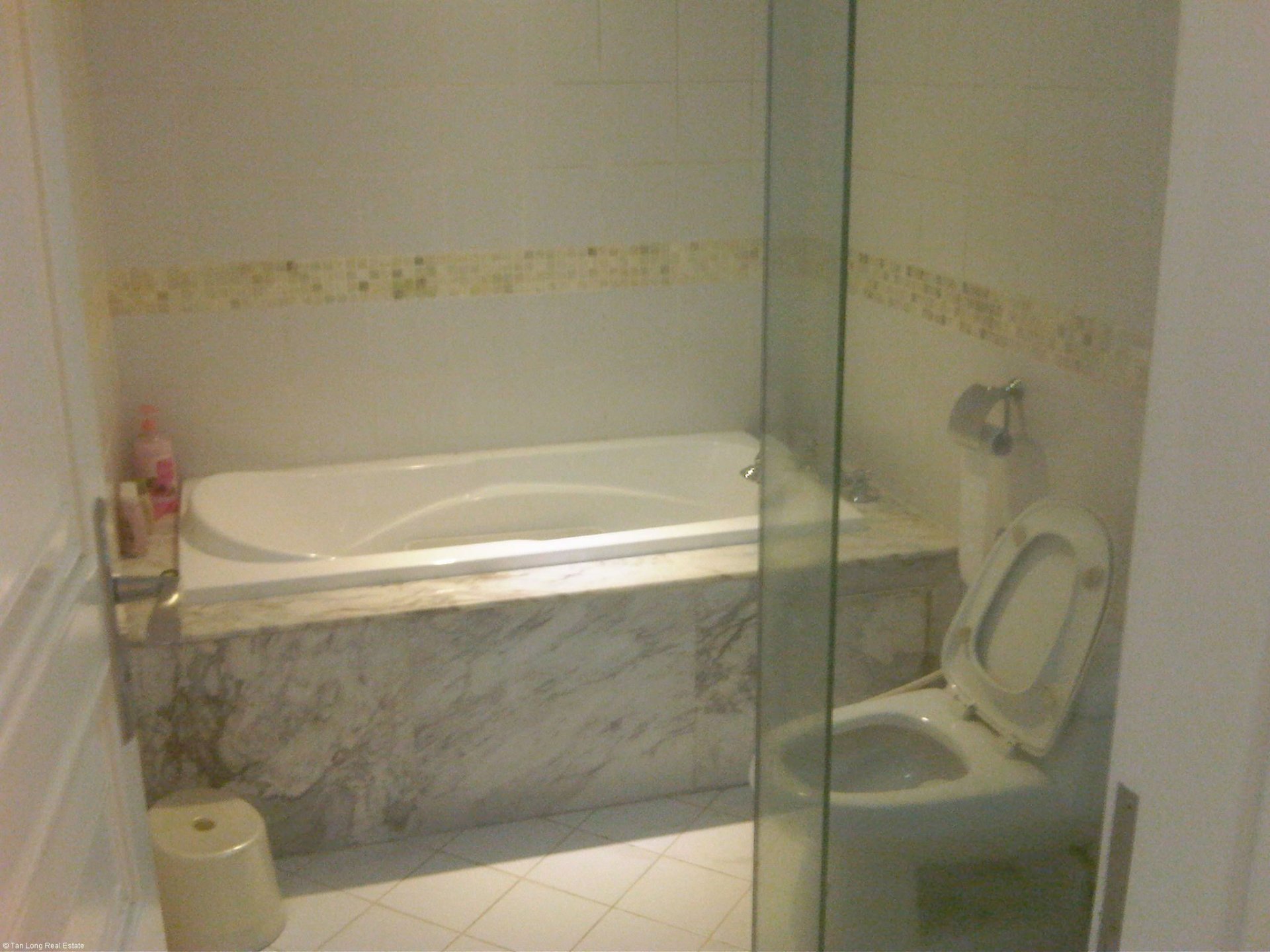 3 bedrooms Apartment in Nam Tu Liem, Ha Noi, Vietnam No. 8493