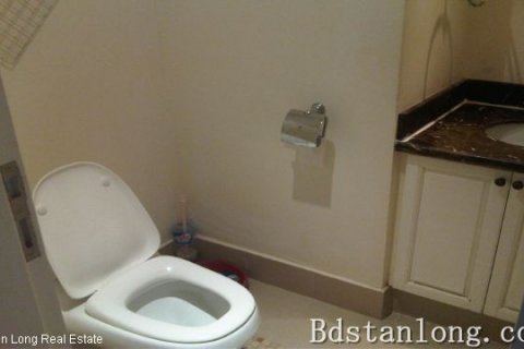 4 bedrooms Apartment in Nam Tu Liem, Ha Noi, No. 8496 9