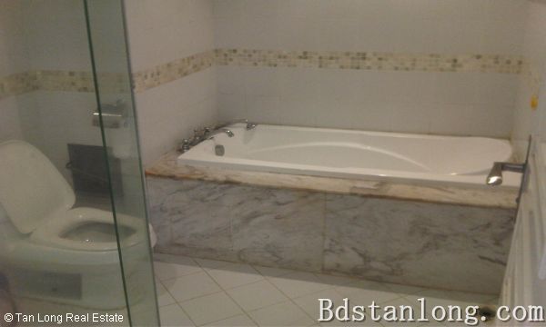 4 bedrooms Apartment in Nam Tu Liem, Ha Noi, Vietnam No. 8496