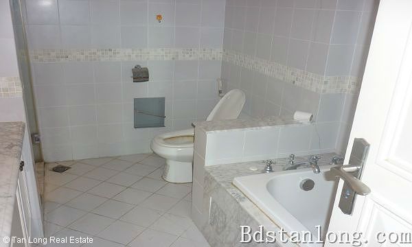 3 bedrooms Apartment in Nam Tu Liem, Ha Noi, Vietnam No. 8497