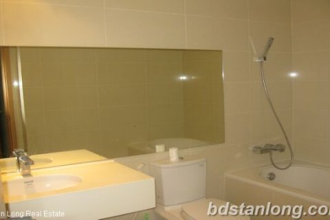 3 bedrooms Apartment in Dong Da, Ha Noi,  No. 7990 7