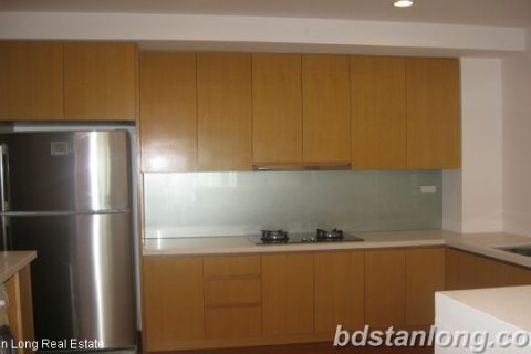 3 bedrooms Apartment in Dong Da, Ha Noi,  No. 7990 8
