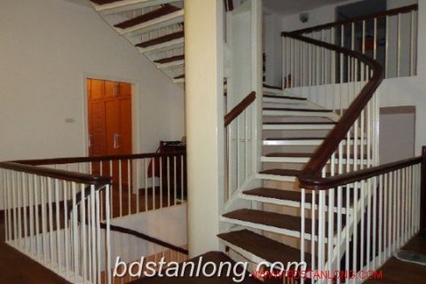 4 bedrooms Villa in Tay Ho, Ha Noi, No. 6017 7