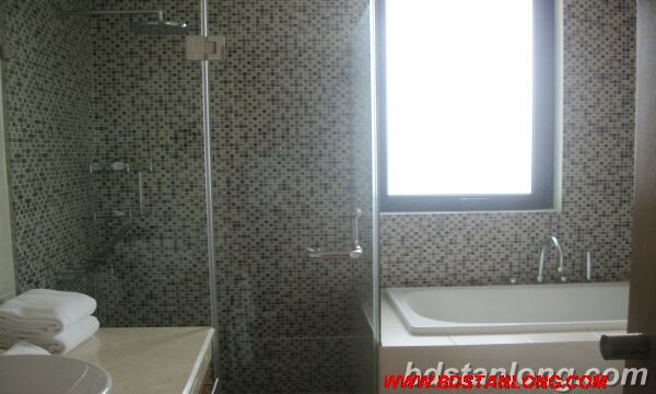 Квартира с 3 спальнями в Хоанкьем, Ханой, Вьетнам № 7205