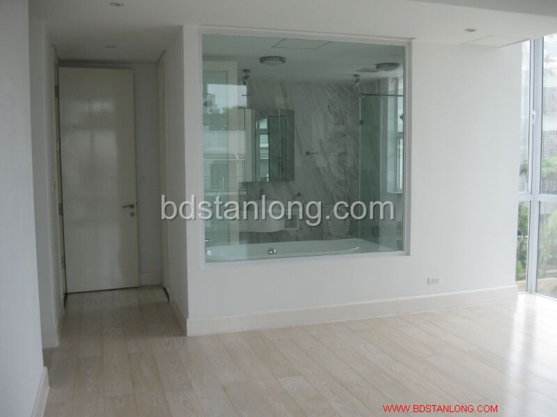 5 bedrooms Villa in Tay Ho, Ha Noi, Vietnam No. 7199
