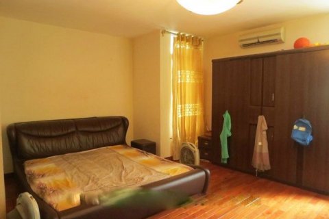 3 bedrooms House in Dong Da, Ha Noi, No. 6674 5