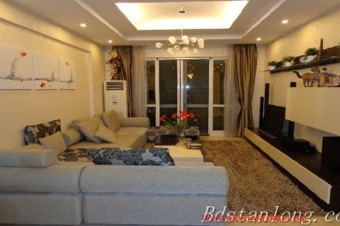 3 bedrooms Apartment in Tay Ho, Ha Noi,  No. 7675 3
