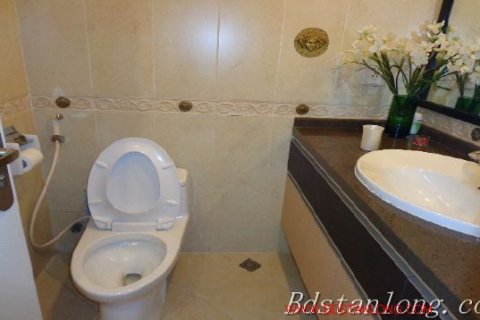 3 bedrooms Apartment in Tay Ho, Ha Noi,  No. 7675 5