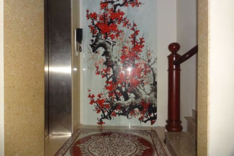 2 bedrooms Apartment in Tay Ho, Ha Noi, No. 5238 2