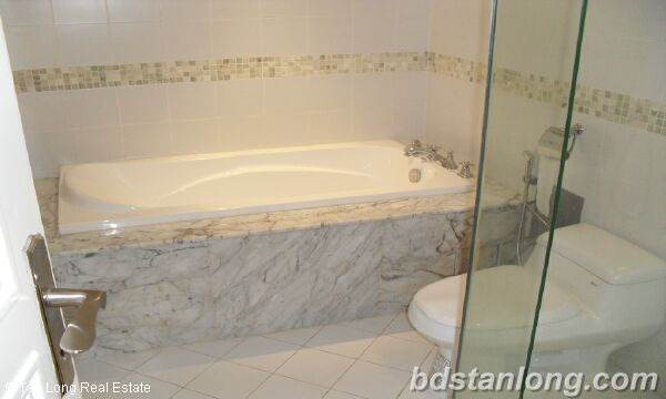 3 bedrooms Apartment in Nam Tu Liem, Ha Noi, Vietnam No. 8561
