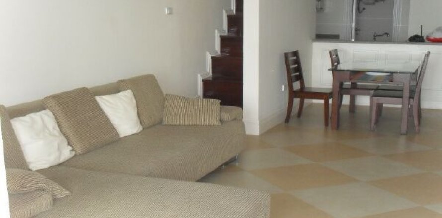 2 bedrooms Apartment in Nam Tu Liem, Ha Noi, No. 8560