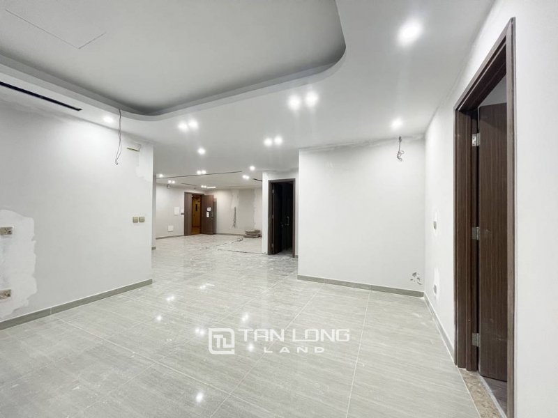 3 bedrooms Apartment in Tay Ho, Ha Noi, Vietnam No. 2227
