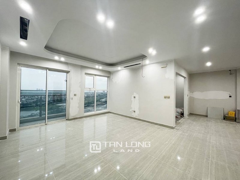 3 bedrooms Apartment in Tay Ho, Ha Noi, Vietnam No. 2227