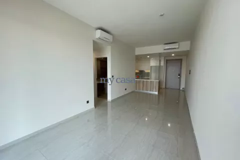 Квартира с 3 спальнями в Тхудык, Хошимин , № 11341 3