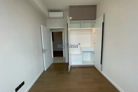 Квартира с 3 спальнями в Тхудык, Хошимин , № 11341 2