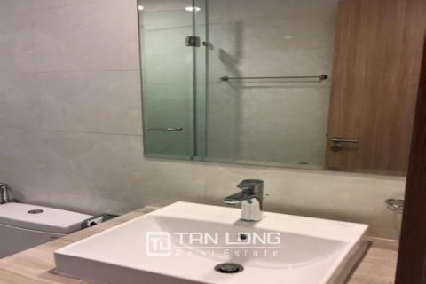 Квартира с 2 спальнями в Лонгбьен, Ханой , № 3769 3