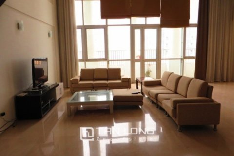 5 bedrooms Apartment in Tay Ho, Ha Noi,  No. 3772