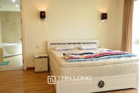 5 bedrooms Apartment in Tay Ho, Ha Noi, No. 3772 8