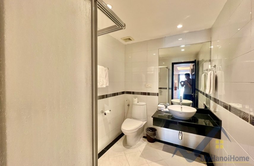 3 bedrooms Apartment in Hoan Kiem, Ha Noi, Vietnam No. 26618