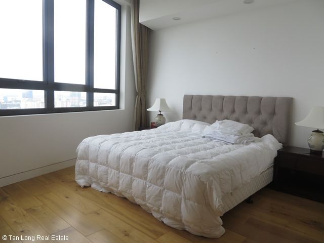 3 bedrooms Apartment in Cau Giay, Ha Noi, Vietnam No. 5890