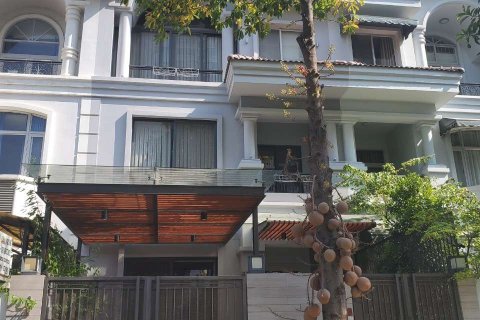 Studio Townhouse in District 7, Ho Chi Minh,  No. 20440