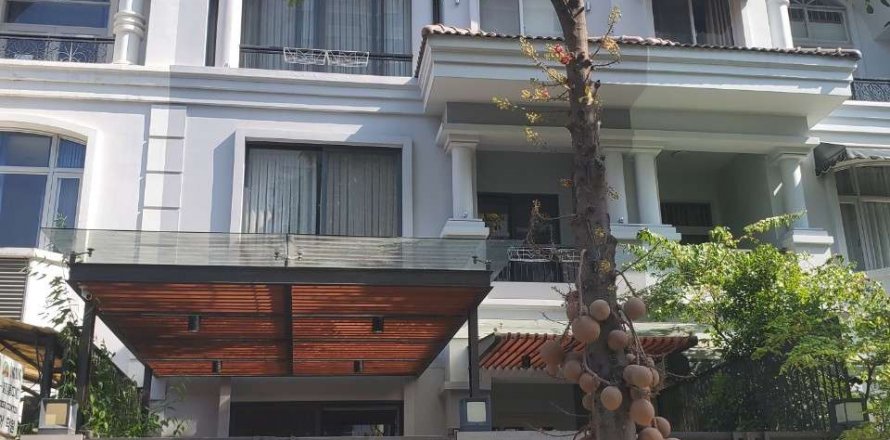 Studio Townhouse in District 7, Ho Chi Minh,  No. 20440