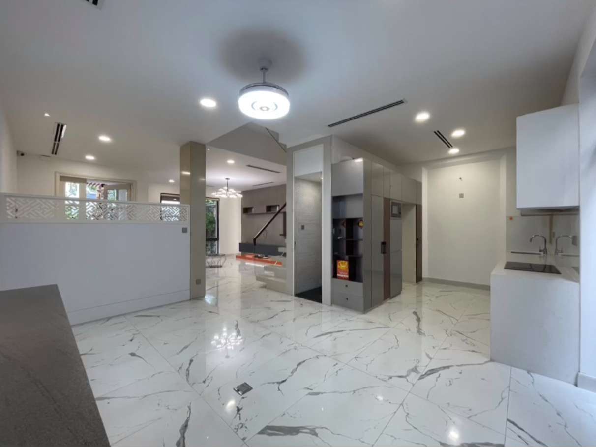 126m2 Townhouse in District 7, Ho Chi Minh, Vietnam No. 20440