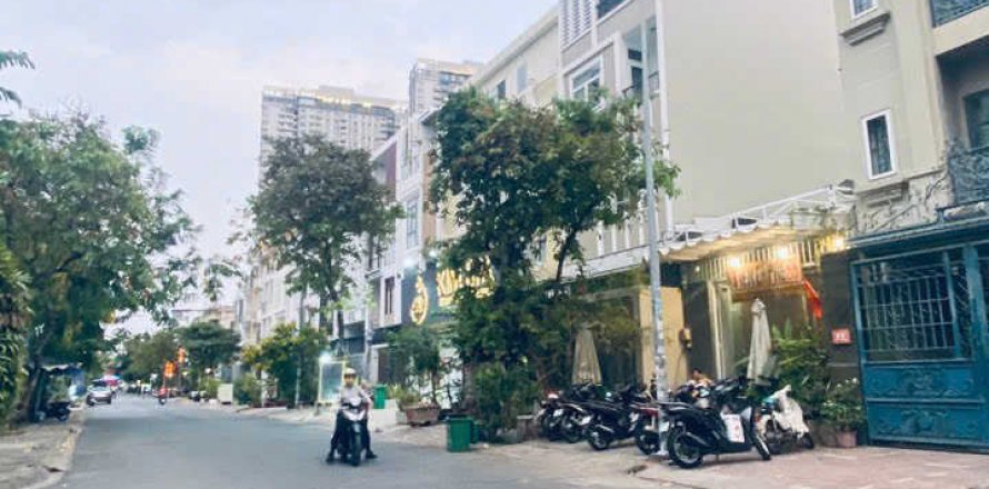 Studio Townhouse in District 7, Ho Chi Minh, No. 20442