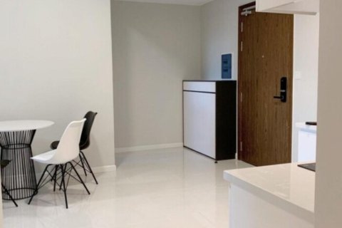 2 bedrooms Apartment in Ho Chi Minh, No. 27299 2